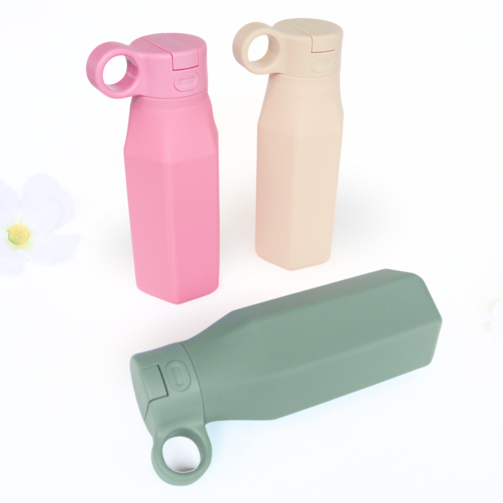 Kids Water Bottles, Evergreen 
#color_evergreen