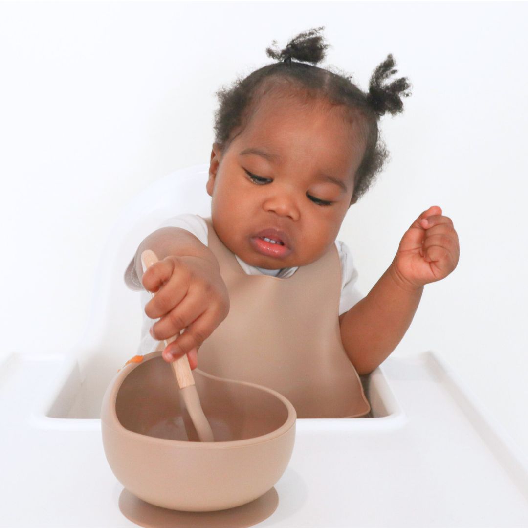 Silicone Bibs for Baby, Bowl and Spoon, Caramel #color_caramel